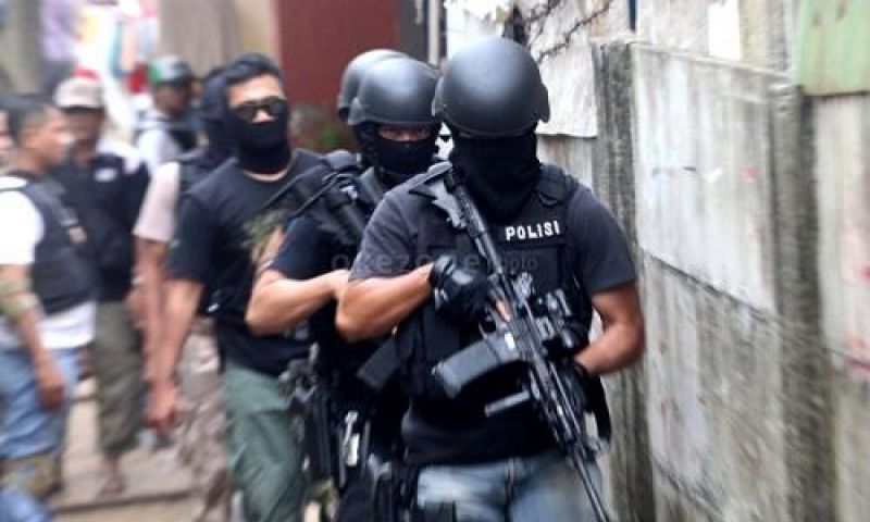 Densus 88 Tangkap Dua Terduga Teroris di Aceh