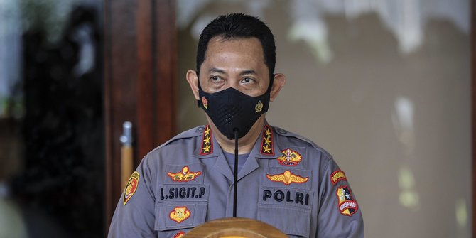 Dilantik Jokowi, Listyo Sigit Resmi Jadi Kapolri
