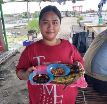 Kuliner Seafood di Pesisir Marunda, Sensasi Deburan dan Bisikan Angin Laut